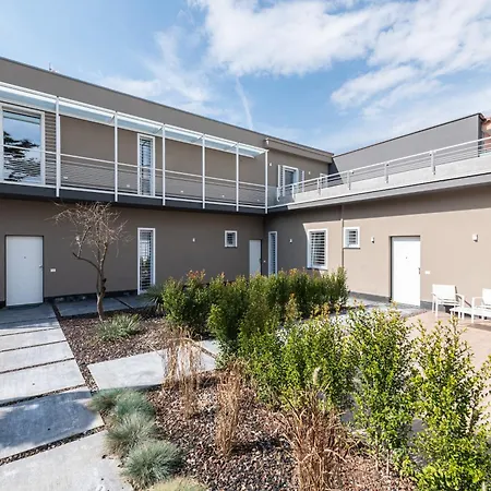 Location 99 Appartement *
