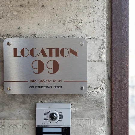 Location 99 아파트 *
